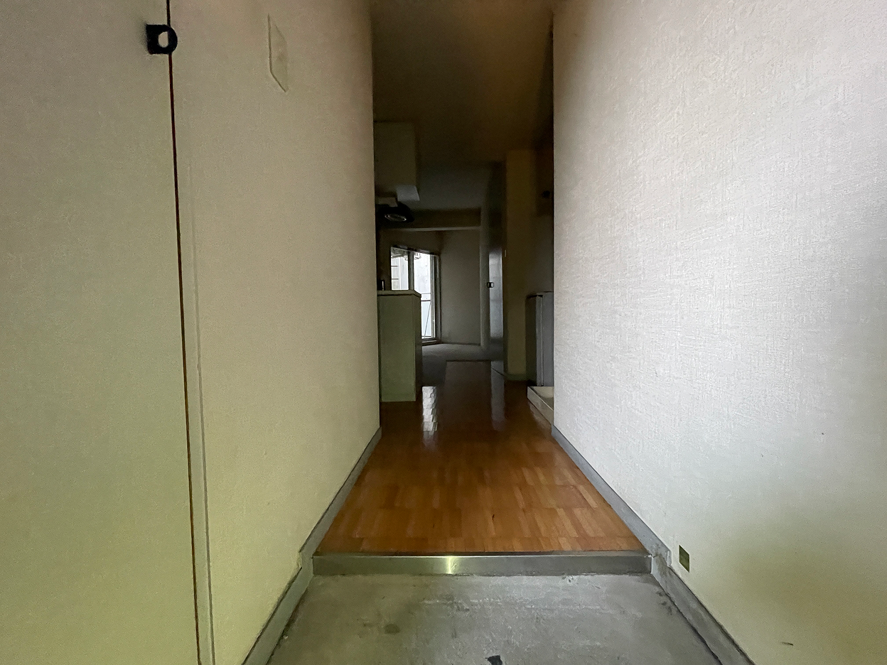 リノベーション前の玄関