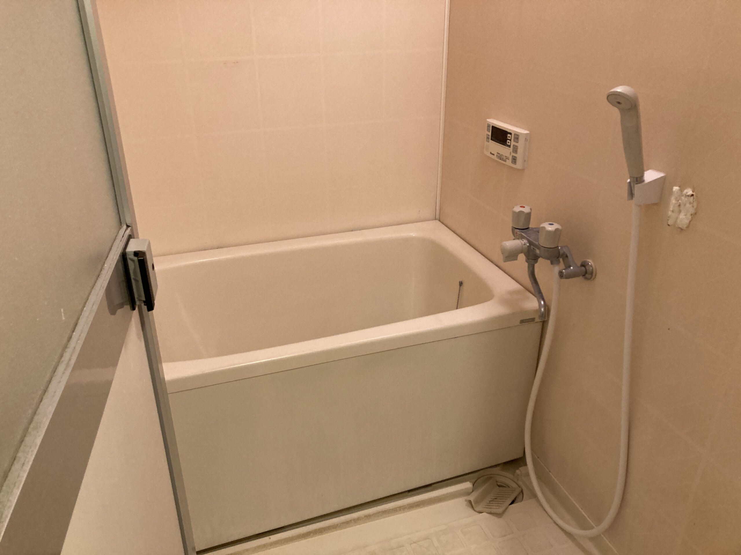 リノベーション前の浴室