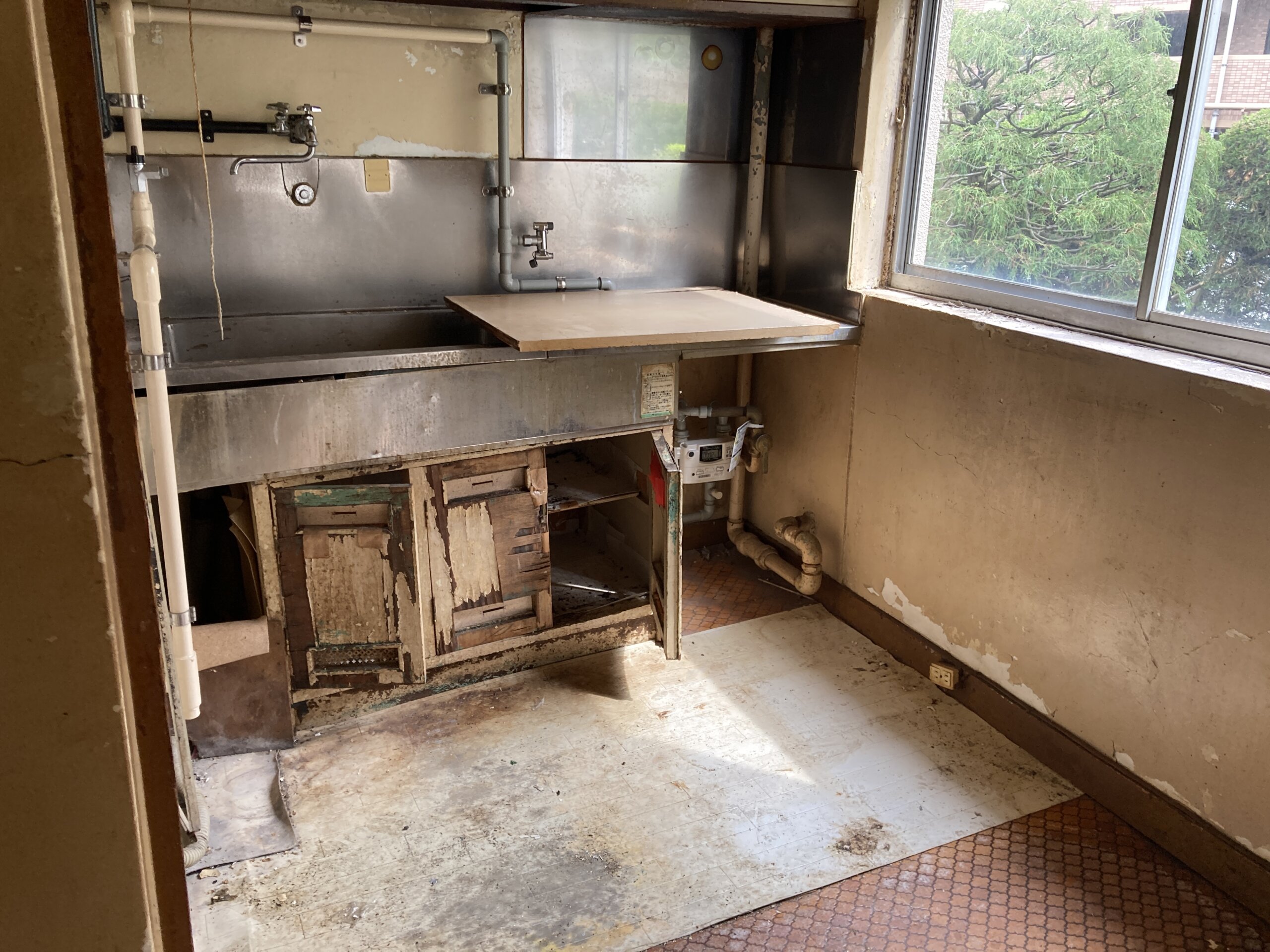 リノベーション前のキッチン