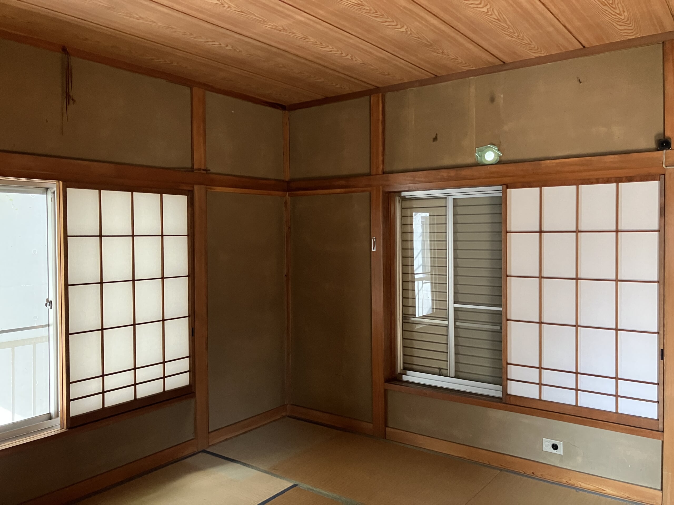 リノベーション前の居室です。